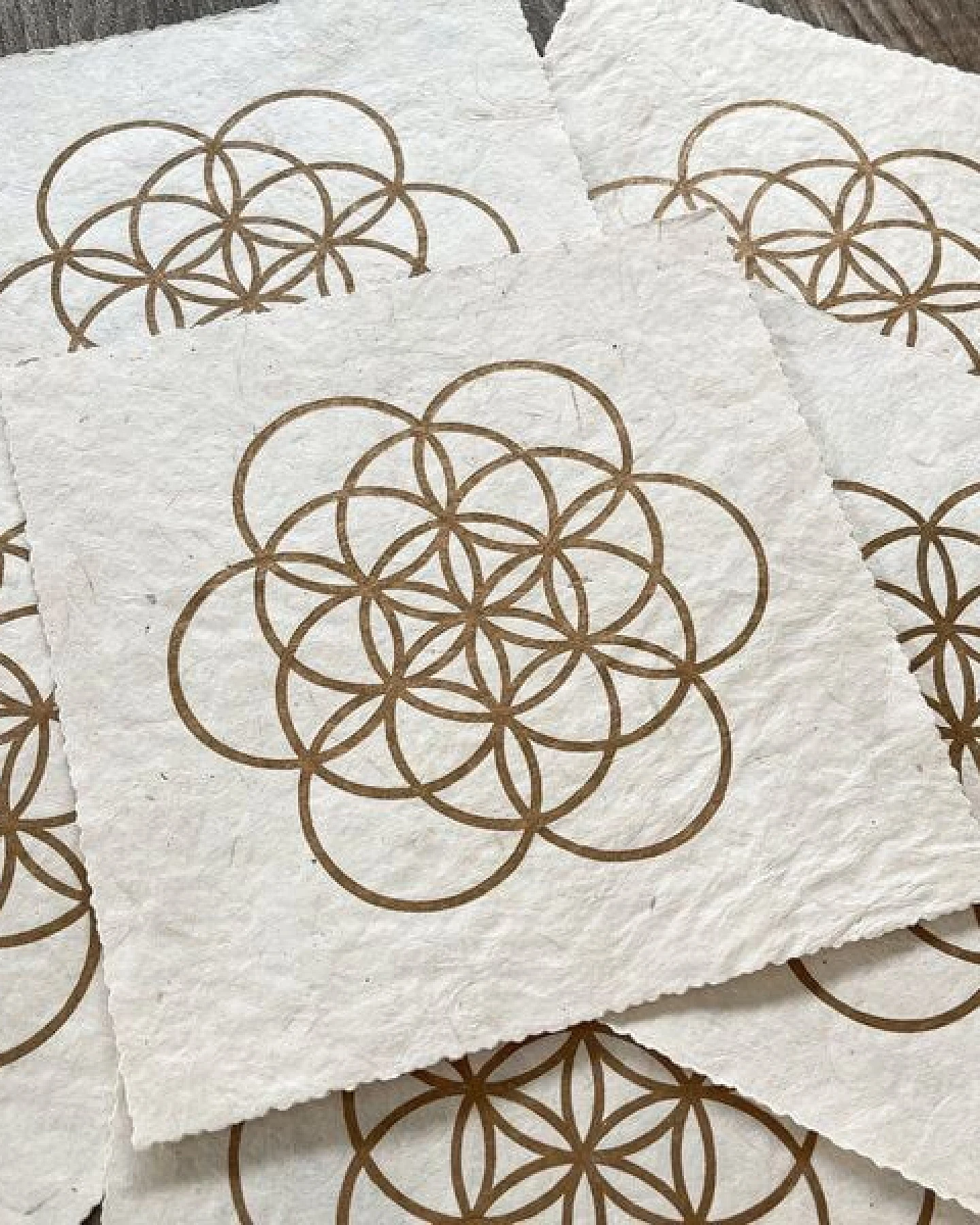 Veskor Cassiopeia FLOWER OF LIFE Heilige Geometrie Linoldruck – Ansicht 2