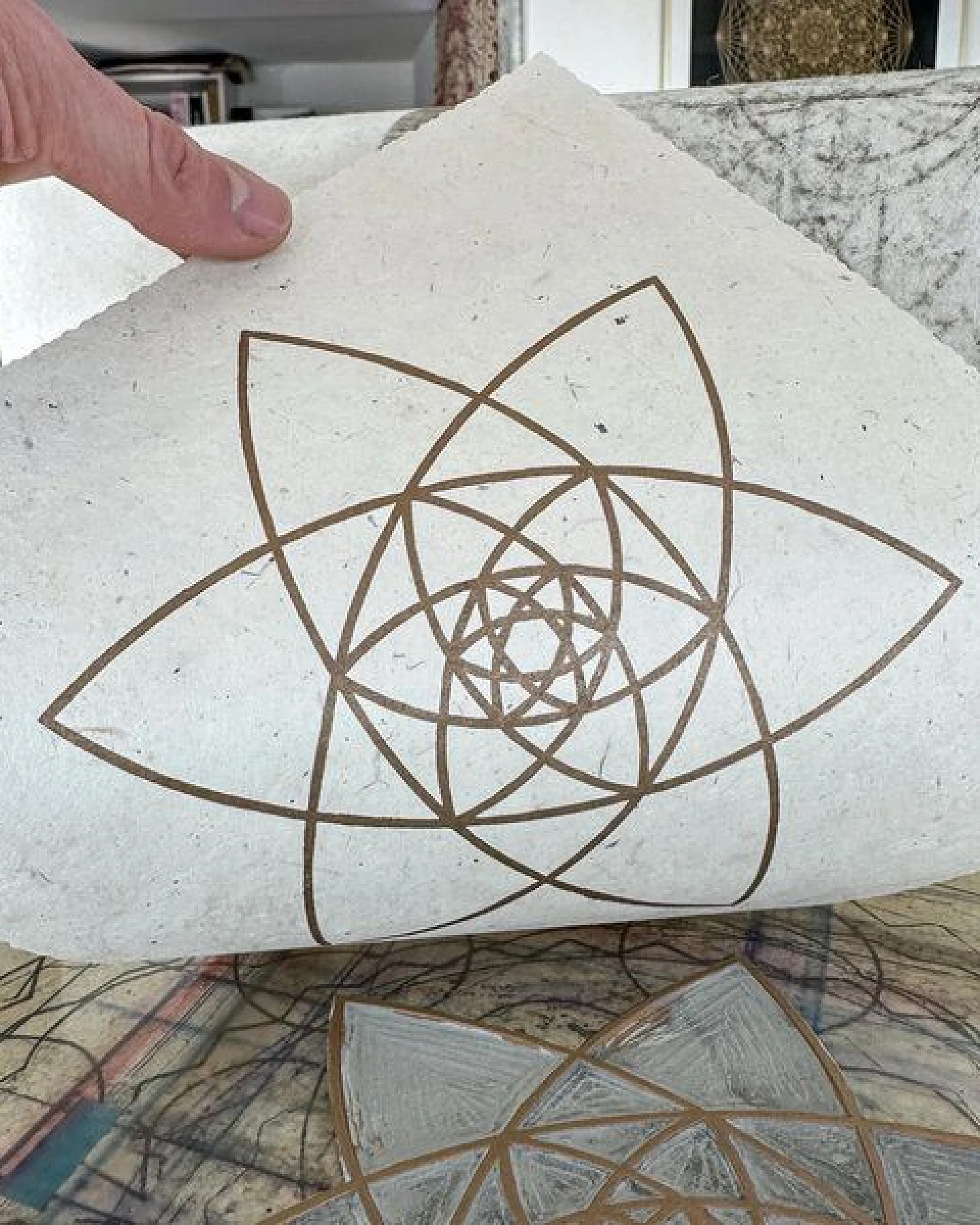 Veskor Cassiopeia BLÜTEN DER LIEBE Heilige Geometrie Linoldruck – Ansicht 2