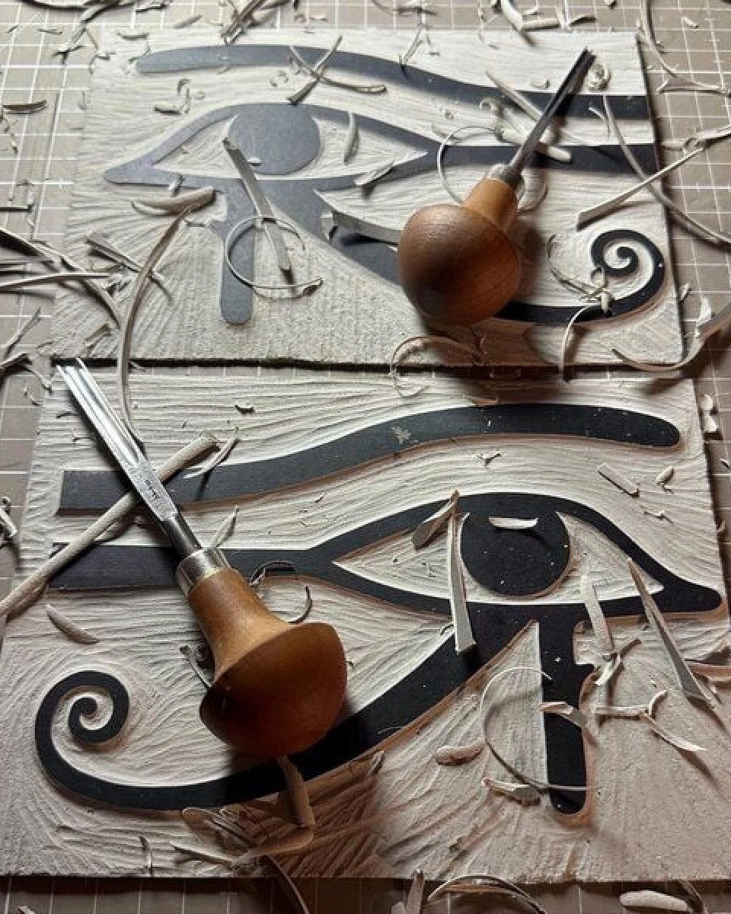 Veskor Cassiopeia AUGE DES HORUS Symbol Hieroglyphen Linoldruck – Ansicht 4