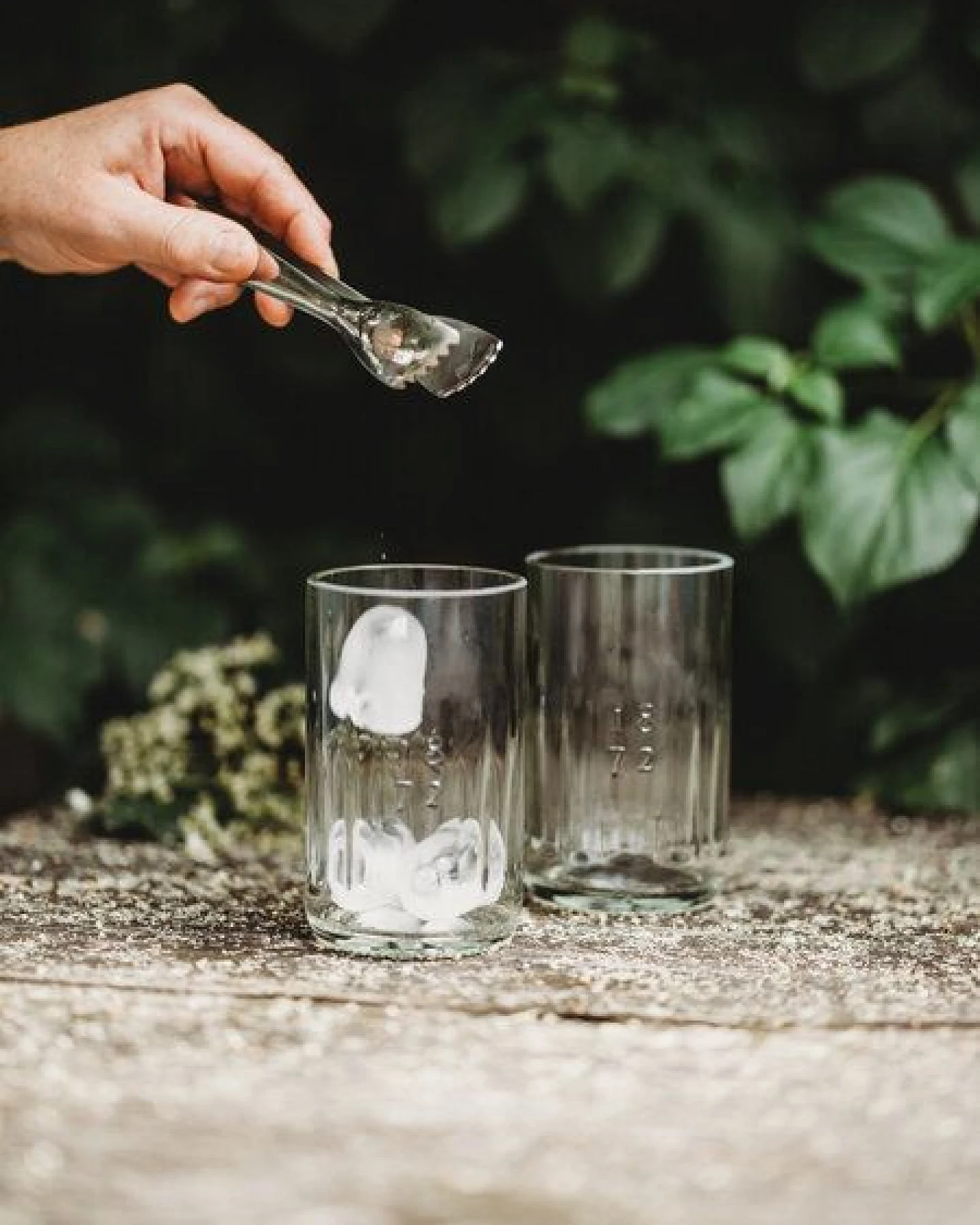 MaBe Wunderschönes & nachhaltiges Trink Glas mit Struktur - UPCYCLING – Ansicht 2