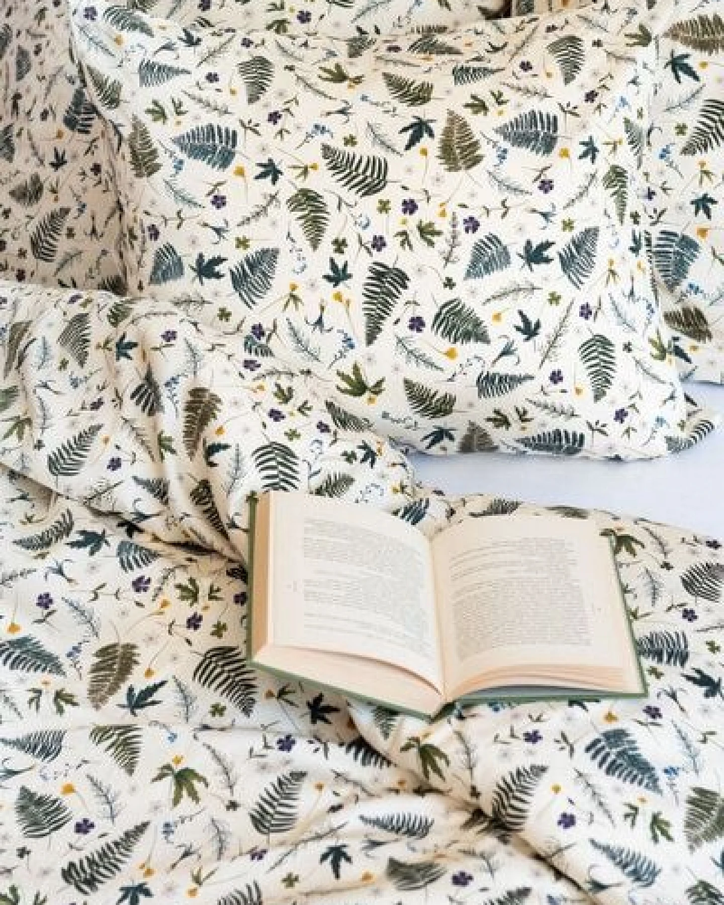 Lesen - Design-Bettwäsche Nachhaltiges Doppelbettwäsche-Set aus 100% Pima Baumwollsatin - Farne – Ansicht 3