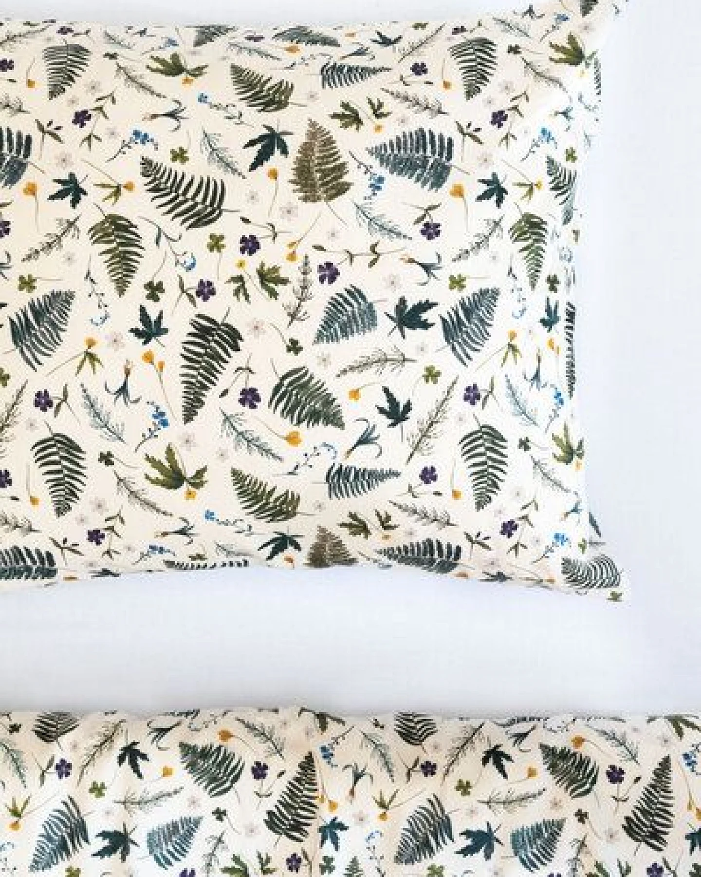 Lesen - Design-Bettwäsche Nachhaltiges Bettwäsche-Set aus 100% BIO-Baumwollsatin - Farne – Ansicht 4
