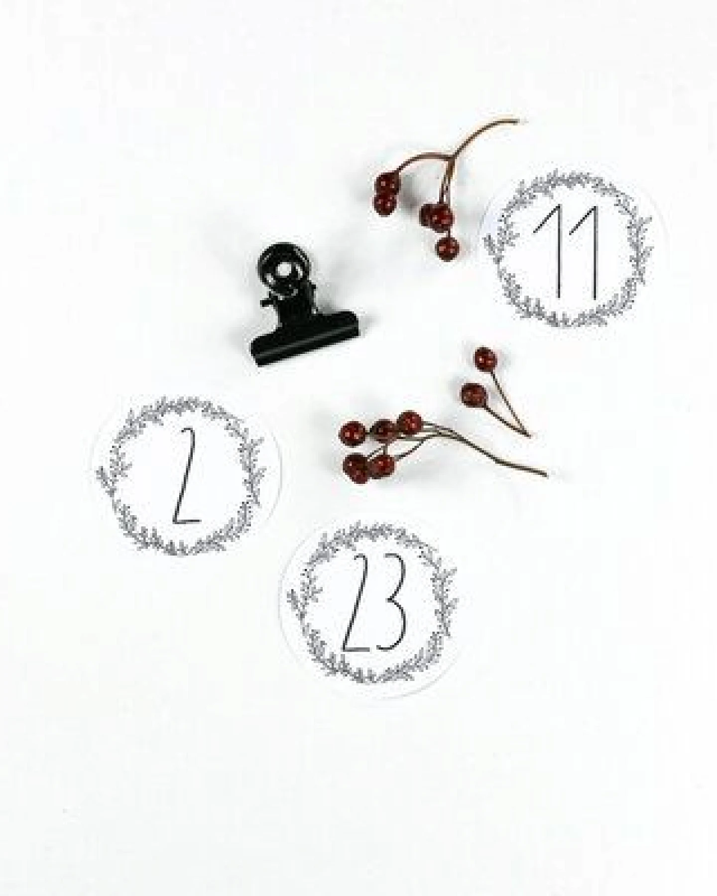 STUDIO KARAMELO Adventskalender Zahlen mit Ranken zum Aufkleben – Ansicht 3