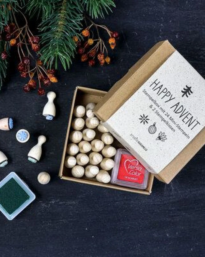 STUDIO KARAMELO HAPPY ADVENT Weihnachts-Stempel Set mit Stempelkissen