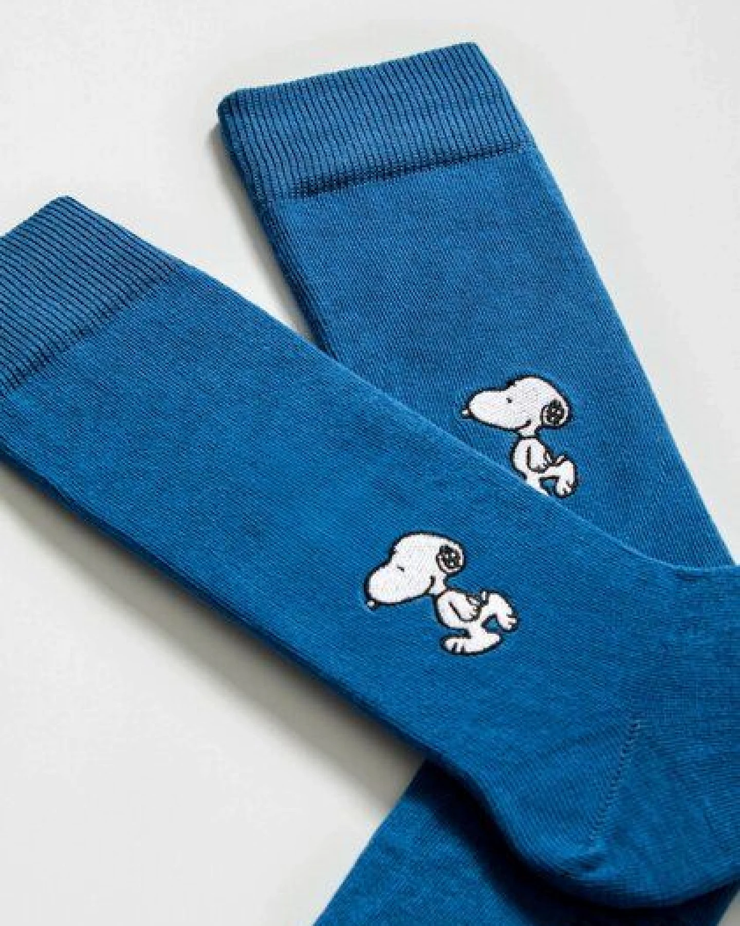 BeSocks Bio-Tennissocken - Snoopy gestickt – Ansicht 4