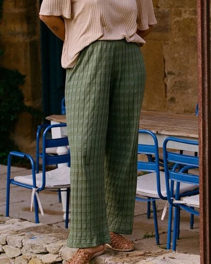 Nénés Hose Manta