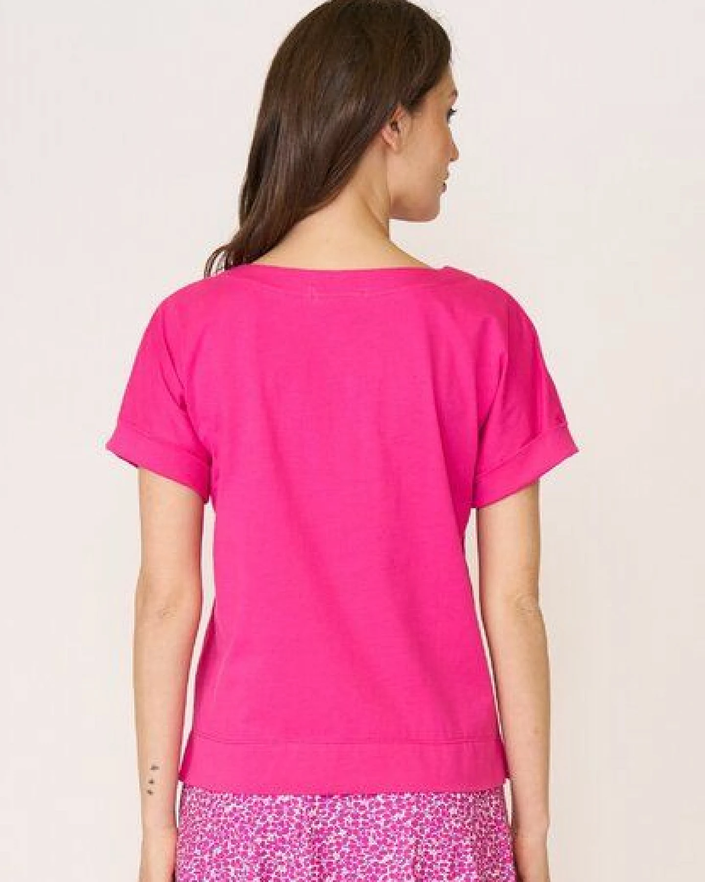 LANA Organic Basic Shirt aus Bio Baumwolle, Modell Sarah – Ansicht 4
