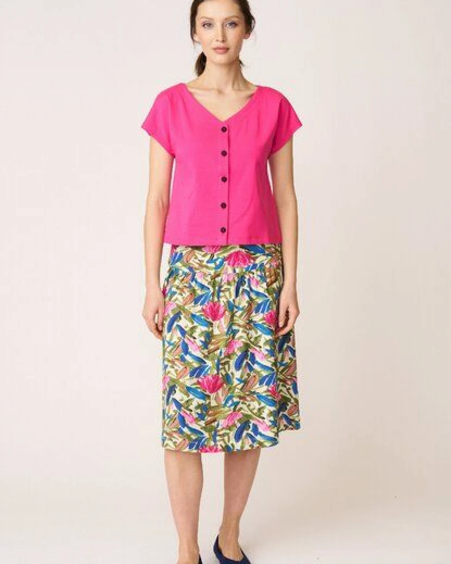 LANA Organic Shirt mit Knopfleiste, Modell Edda – Ansicht 2