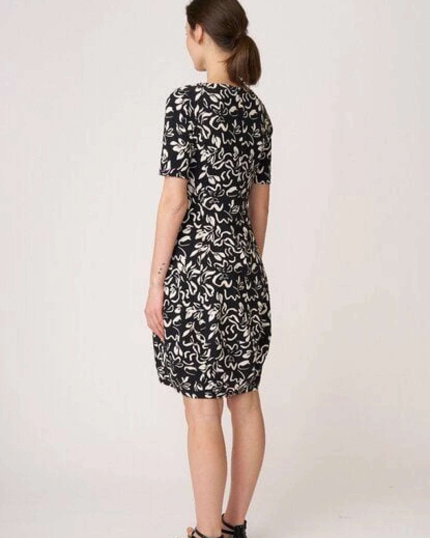 LANA Organic Kleid, Modell Miju – Ansicht 3
