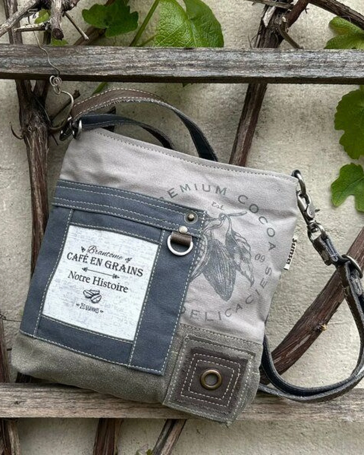Sunsa Umhängetasche. Graue Crossover Tasche. Vintage Schultertasche – Ansicht 2