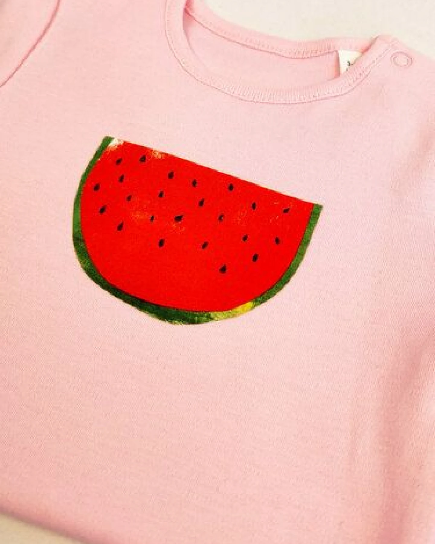Meladi Kinder Baby-Body aus Biobaumwolle - Melone auf Pink – Ansicht 4