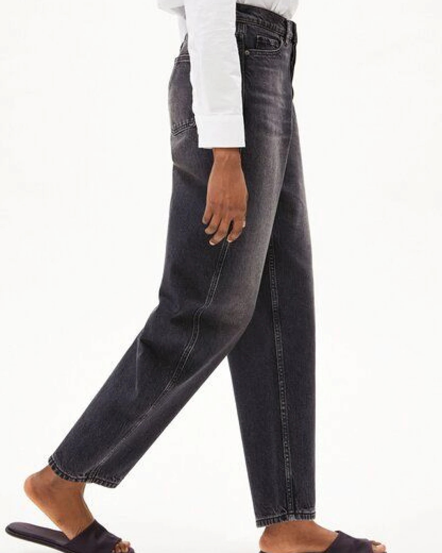 ARMEDANGELS BAARELL Damen Barrel Jeans recycelte Baumwolle – Ansicht 4
