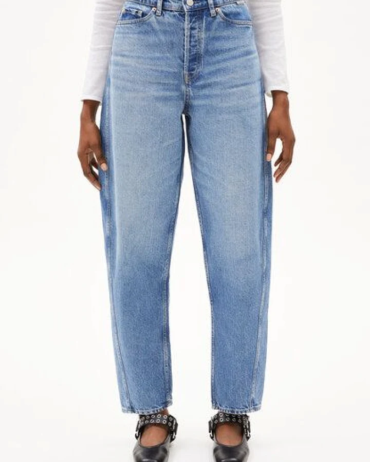 ARMEDANGELS BAARELL Damen Barrel Jeans recycelte Baumwolle