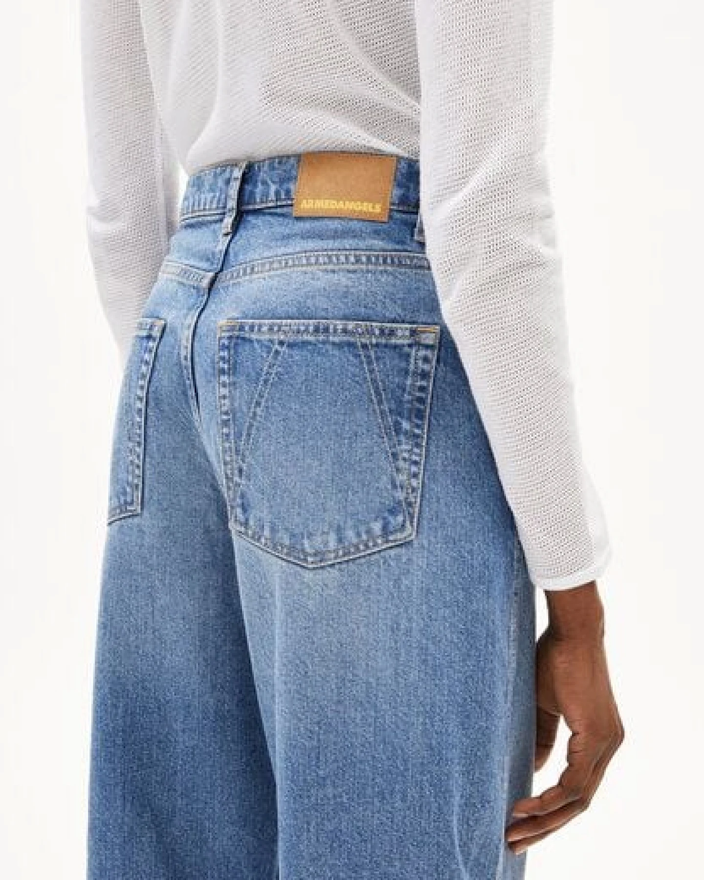 ARMEDANGELS BAARELL Damen Barrel Jeans recycelte Baumwolle – Ansicht 3