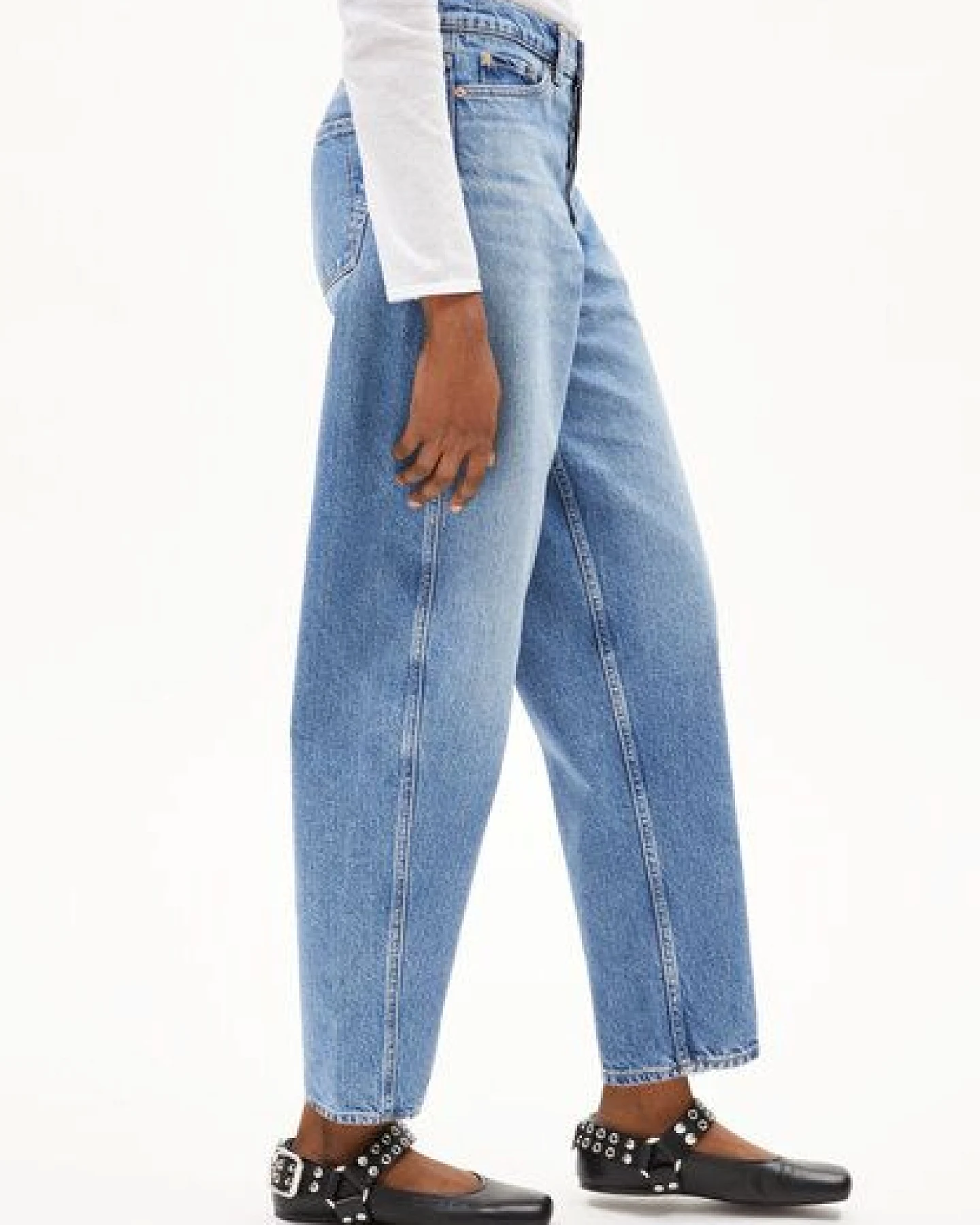 ARMEDANGELS BAARELL Damen Barrel Jeans recycelte Baumwolle – Ansicht 4