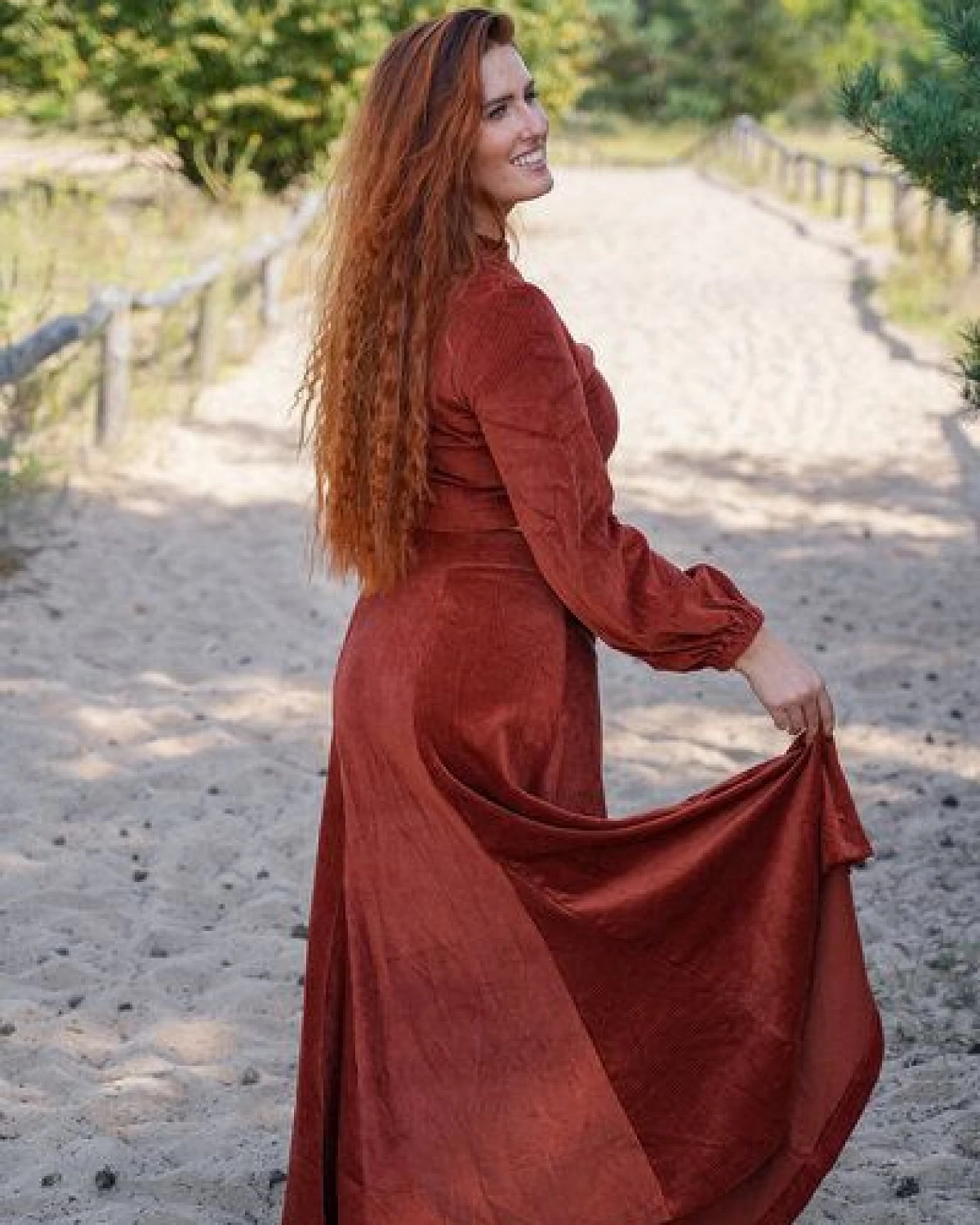 Vivien Joy Langer Cordrock mit Schwung - Marleen Rock – Ansicht 2