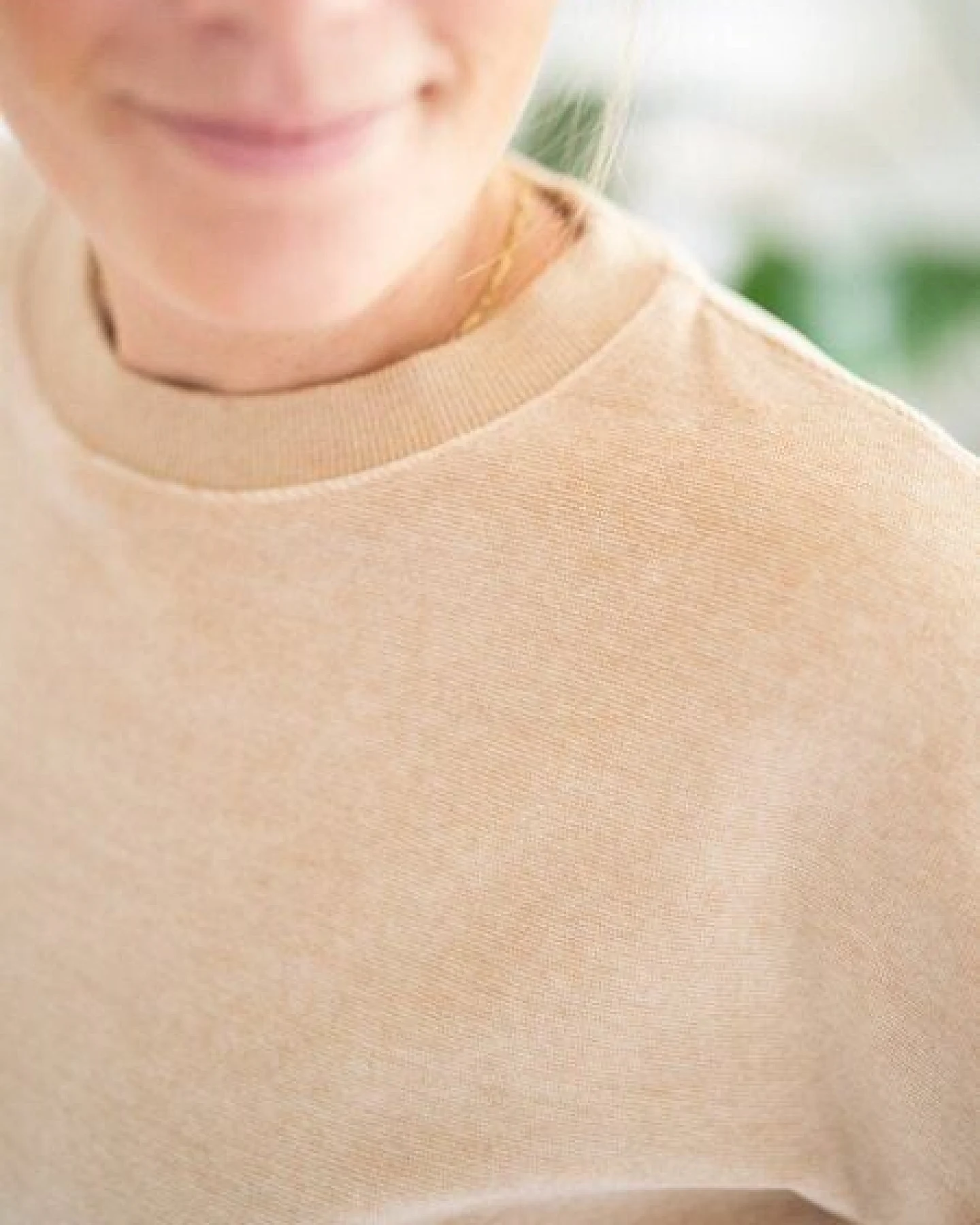 FUXBAU Frauen Samt Oversize Pullover - beige gelb geriffelt – Ansicht 4