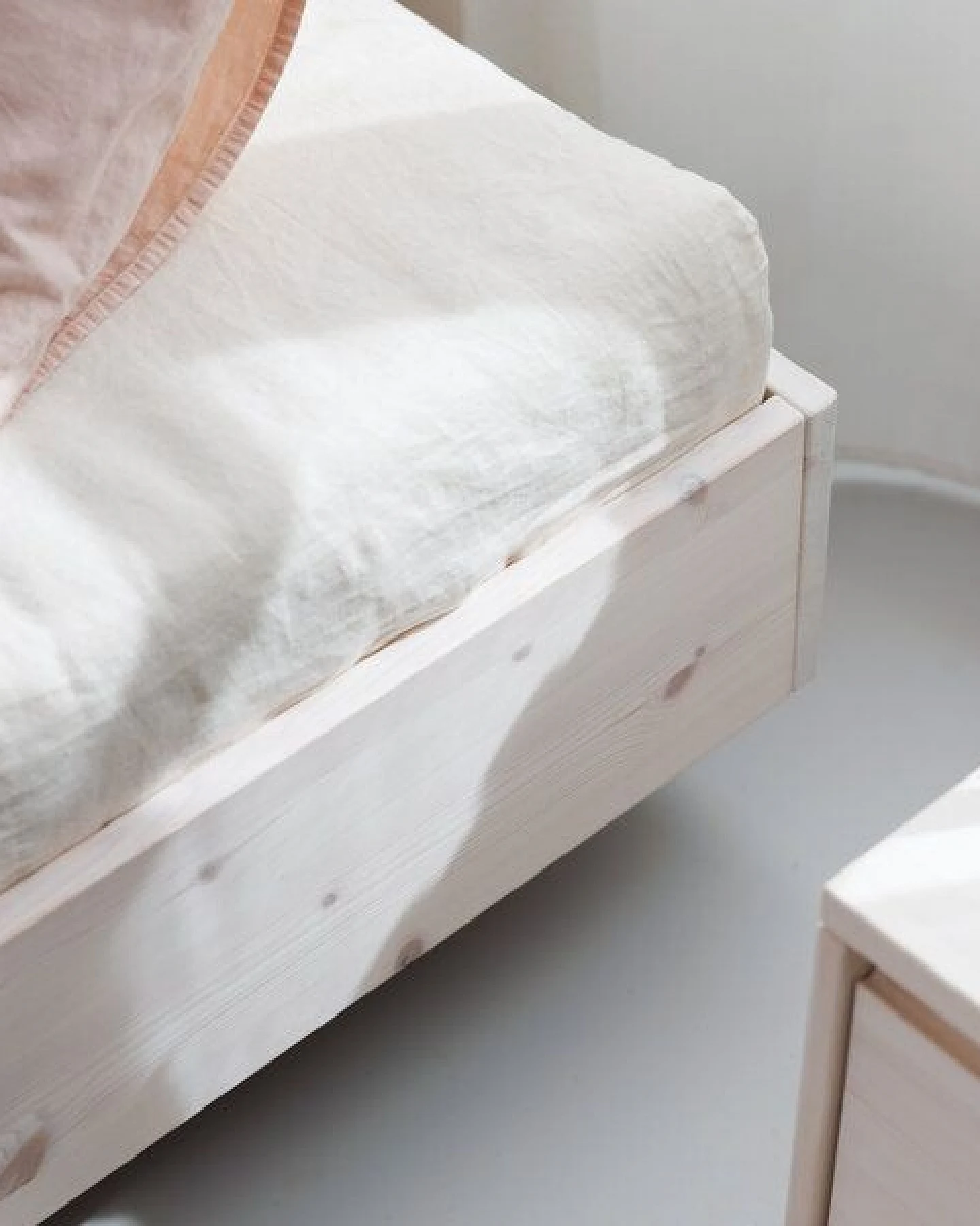 ekomia Bett Swebe Minimal – Ansicht 2