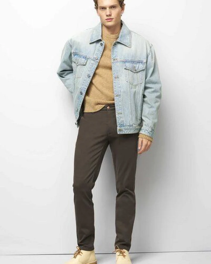 Braun (Khaki)