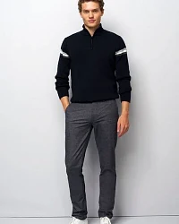 Blau (dark blue)