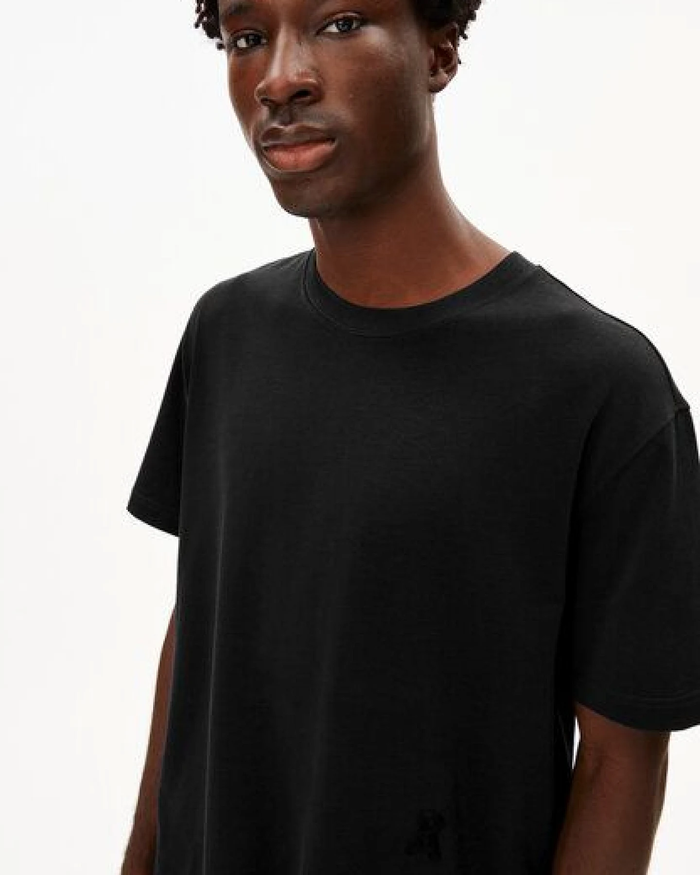 ARMEDANGELS AADRU Herren Oversized T-Shirt aus Bio-Baumwolle – Ansicht 3