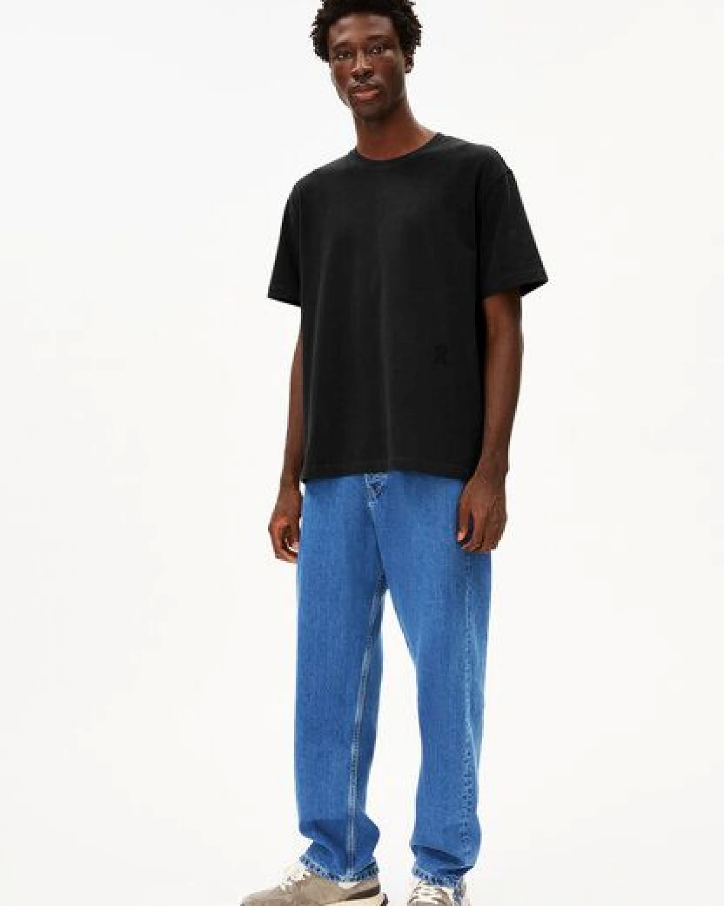 ARMEDANGELS AADRU Herren Oversized T-Shirt aus Bio-Baumwolle – Ansicht 4