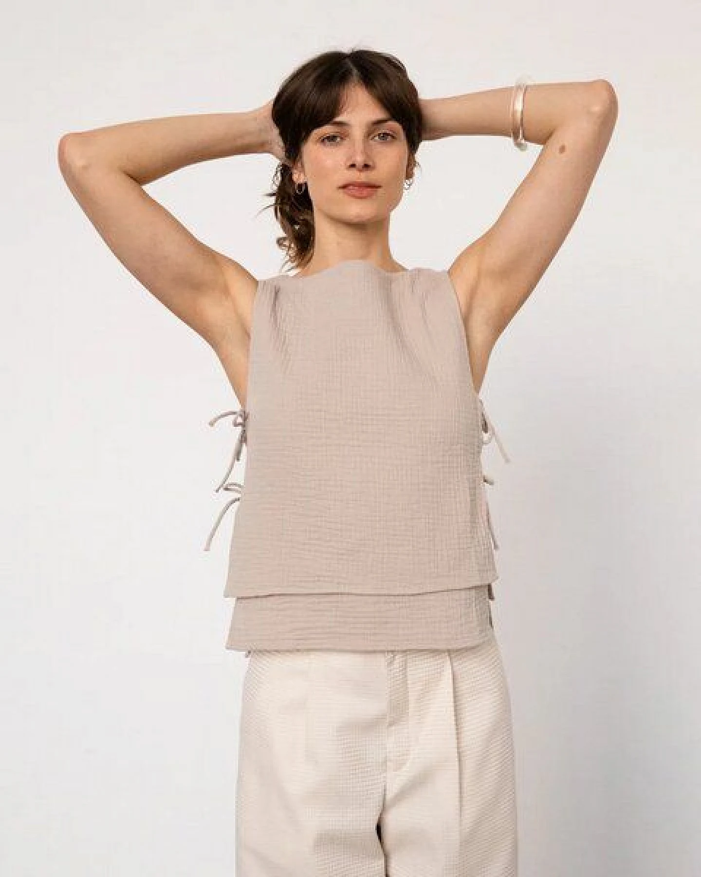 Rotholz Tie Top Muslin Washed Sand – Ansicht 2