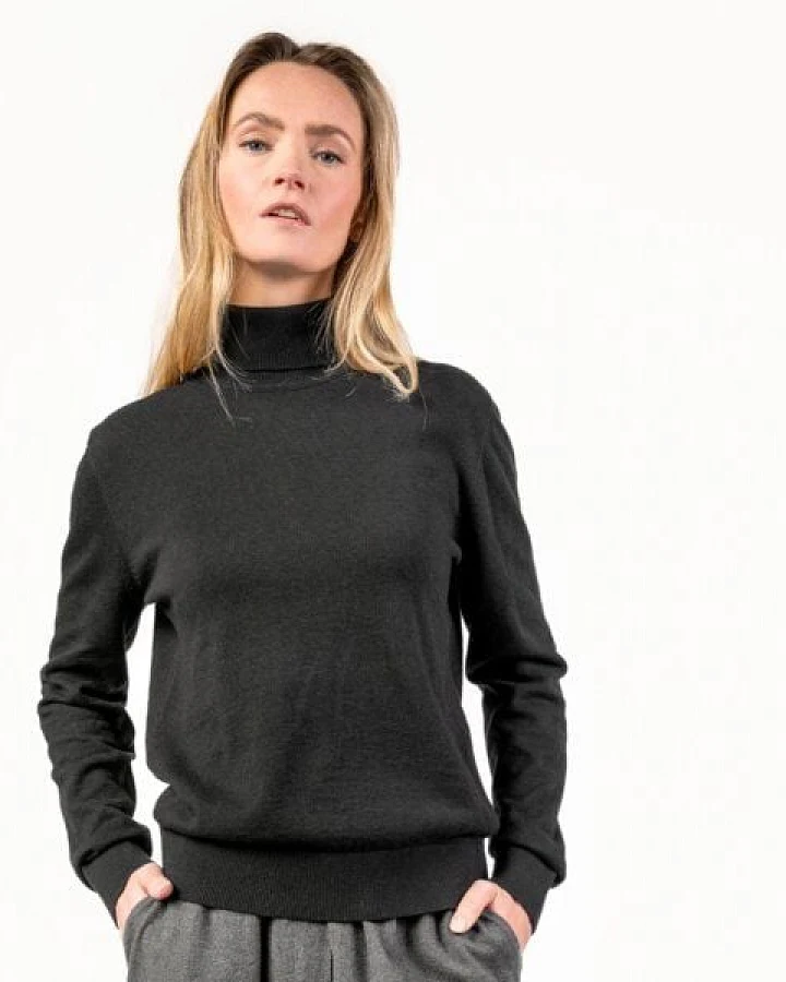 Living Crafts Pullover - URANIA
