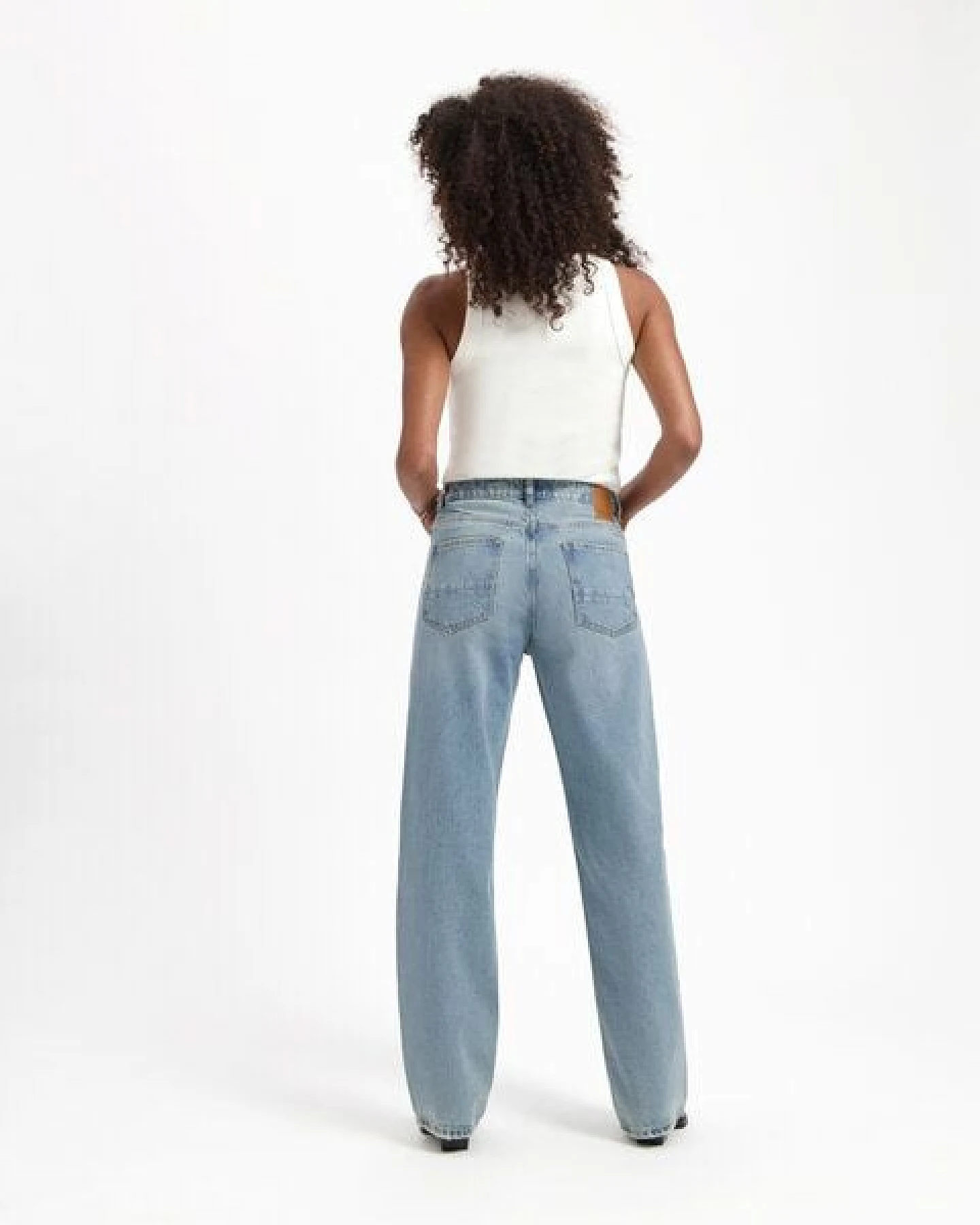 Kuyichi IZABELLA Loose Straight Fit Jeans (vintage blue) – Ansicht 4