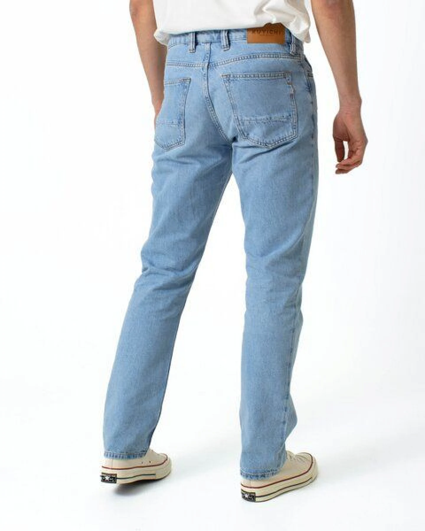 Kuyichi SCOTT Regular Jeans (light blue) aus 70% Bio-Baumwolle und 30% recycelter Baumwolle – Ansicht 2