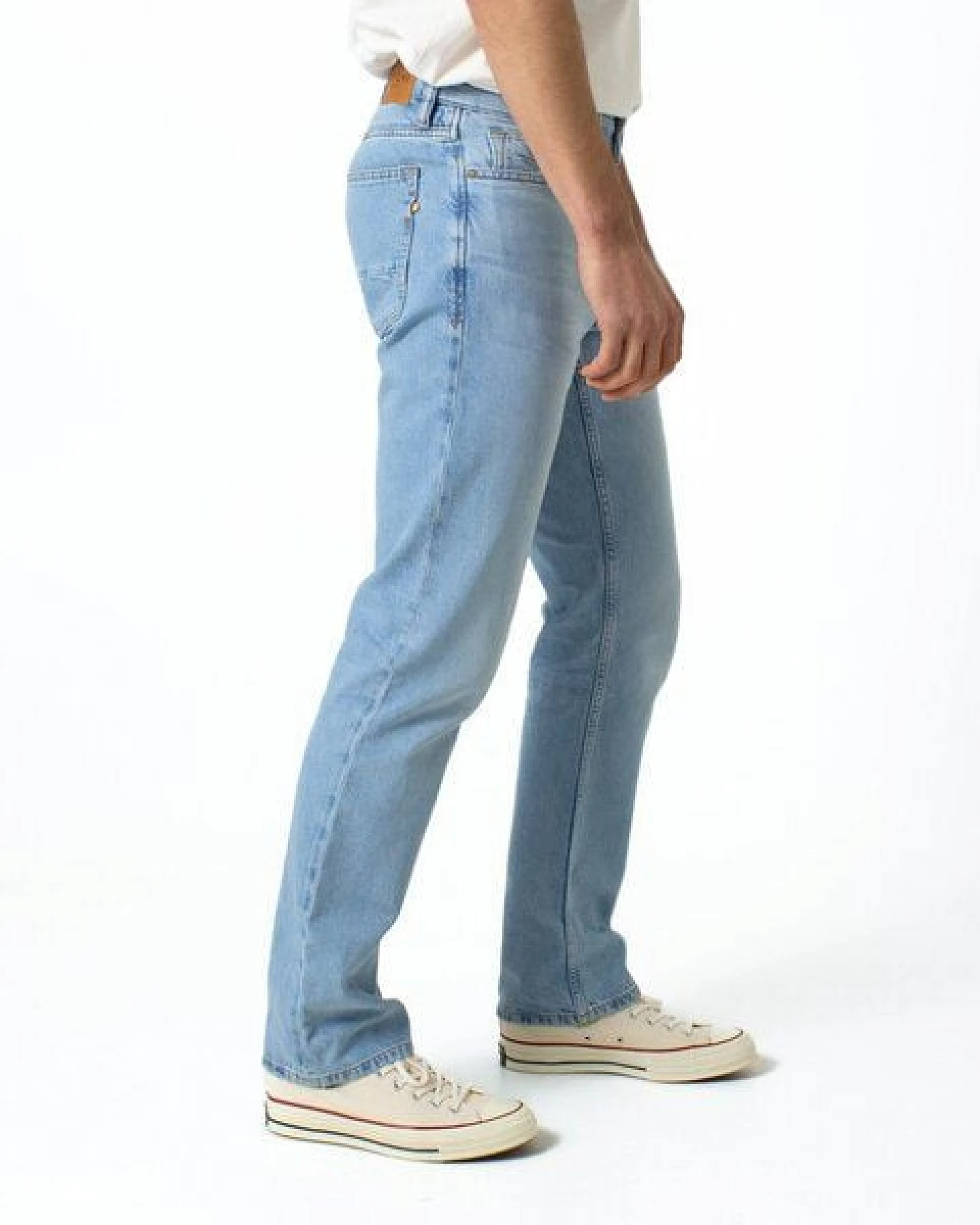 Kuyichi SCOTT Regular Jeans (light blue) aus 70% Bio-Baumwolle und 30% recycelter Baumwolle – Ansicht 3