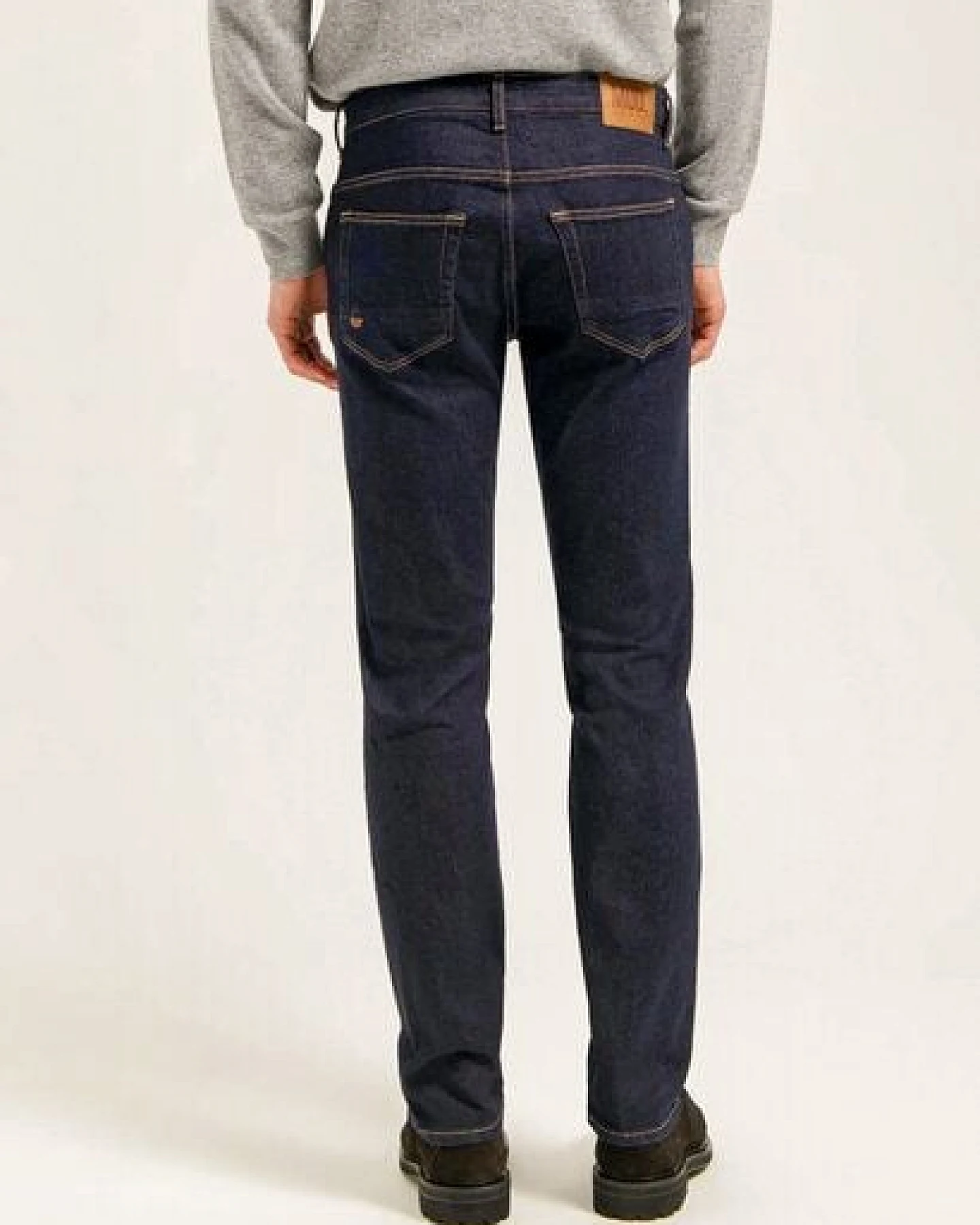 MUD Jeans HANK Mid Tapered Jeans aus einem Bio-Baumwolle / recycelter Baumwolle Mix (strong blue) – Ansicht 4