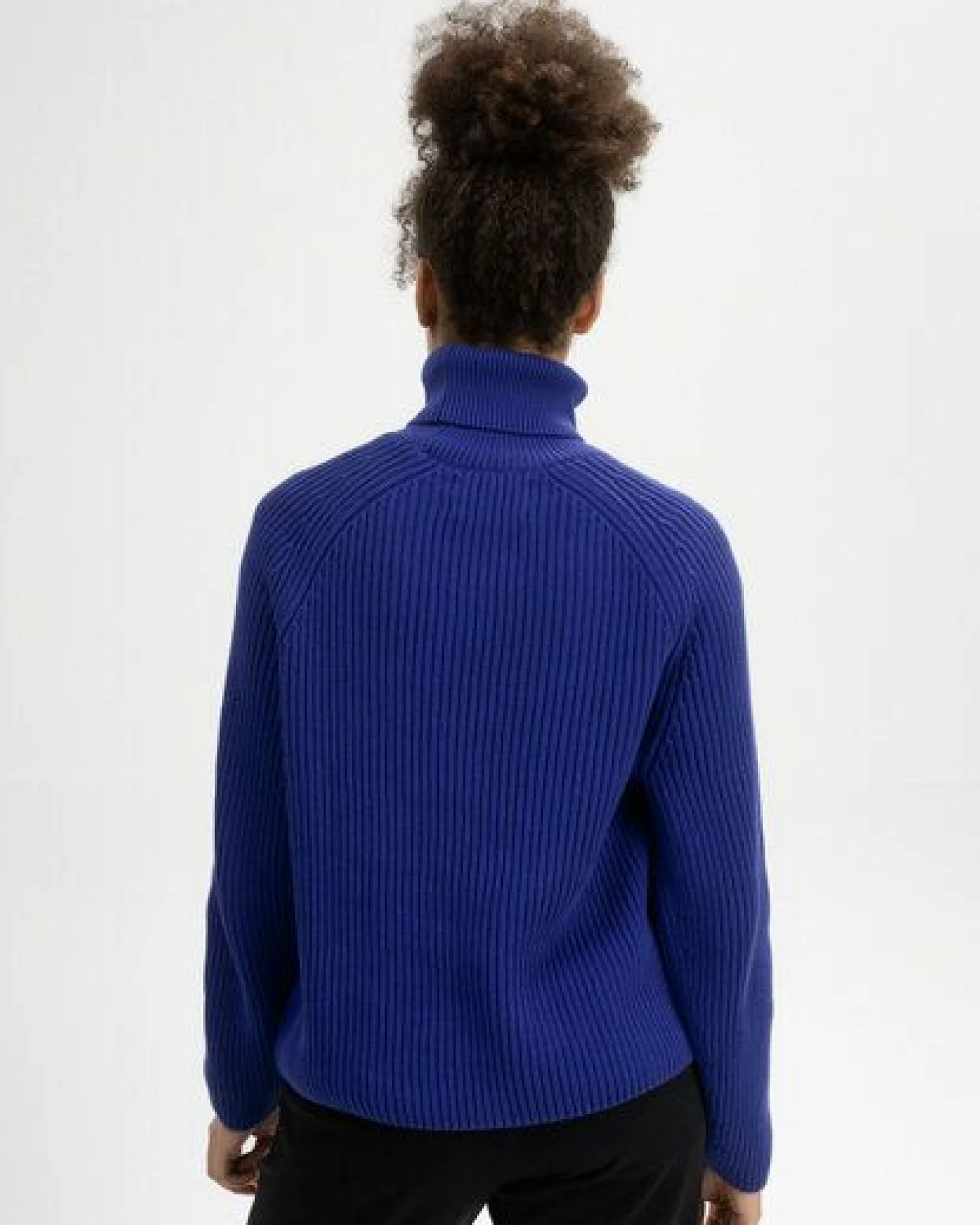 MELA Rippstrick Rollkragenpullover Style CHIRHA aus 100% Bio-Baumwolle – Ansicht 2