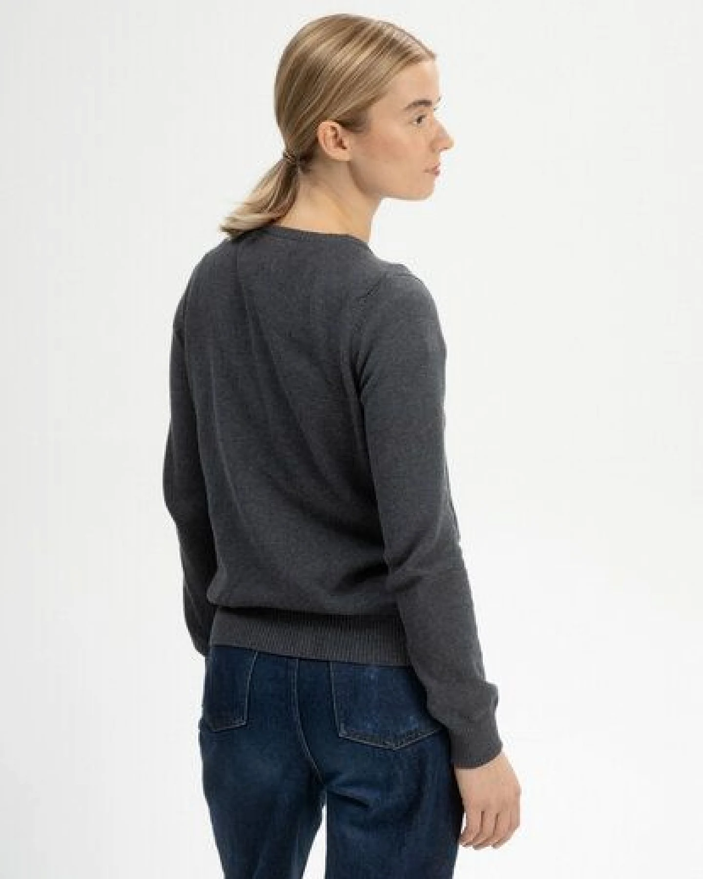 MELA Feinstrick Cardigan Style NAMEEN aus 100% Bio-Baumwolle – Ansicht 2