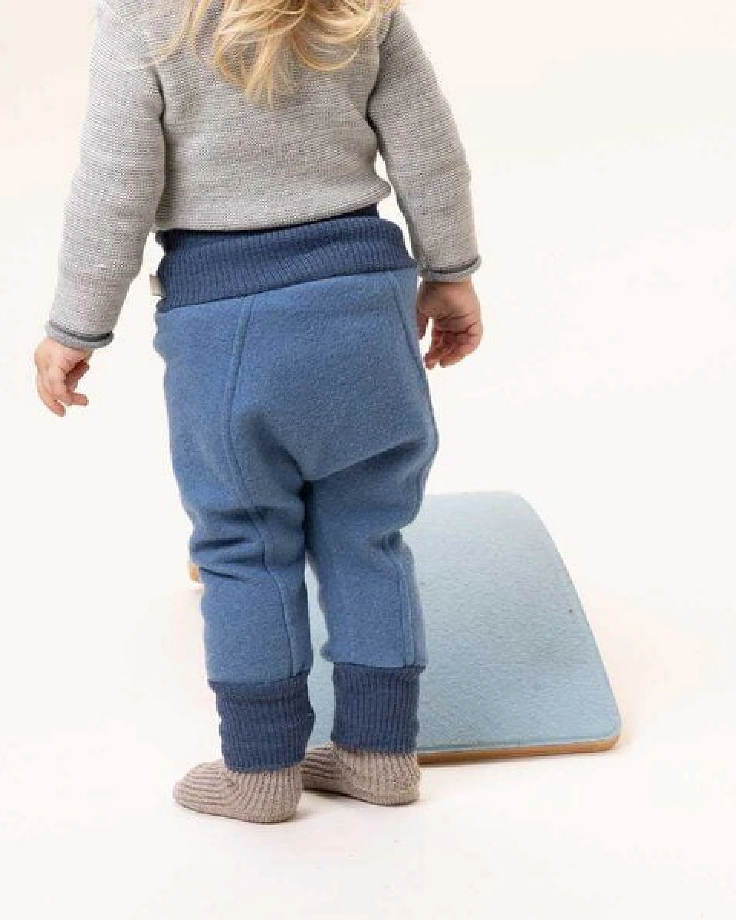 disana Pumphose leichter Walk mit Bund Bio Merinowolle – Ansicht 3