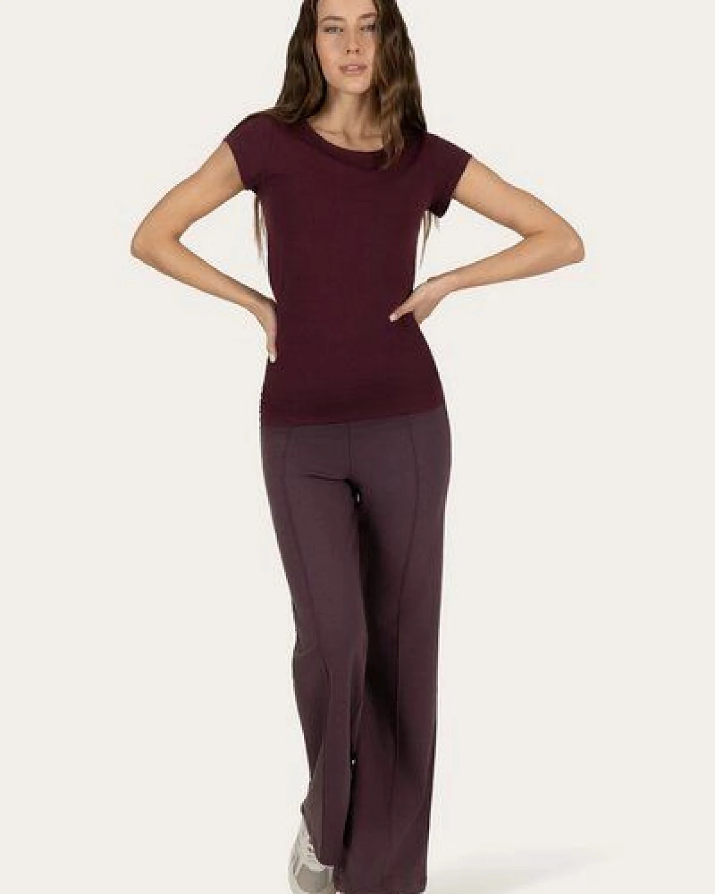 Urban Goddess Zefira Yoga Tee – Ansicht 2