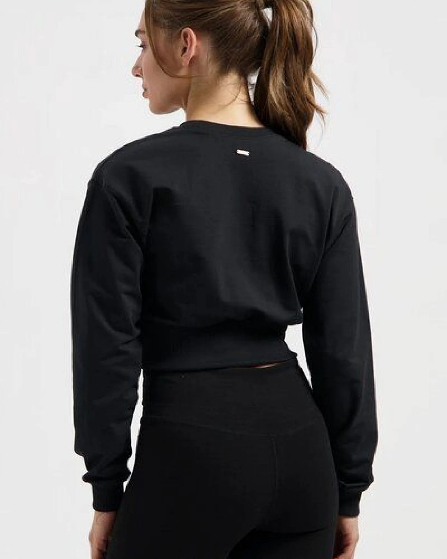 Urban Goddess Naya Cropped Yoga Longsleeve – Ansicht 3