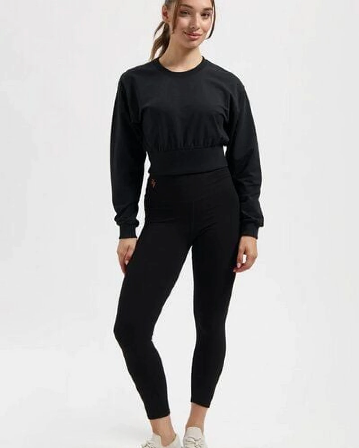 Urban Goddess Naya Cropped Yoga Longsleeve – Ansicht 4