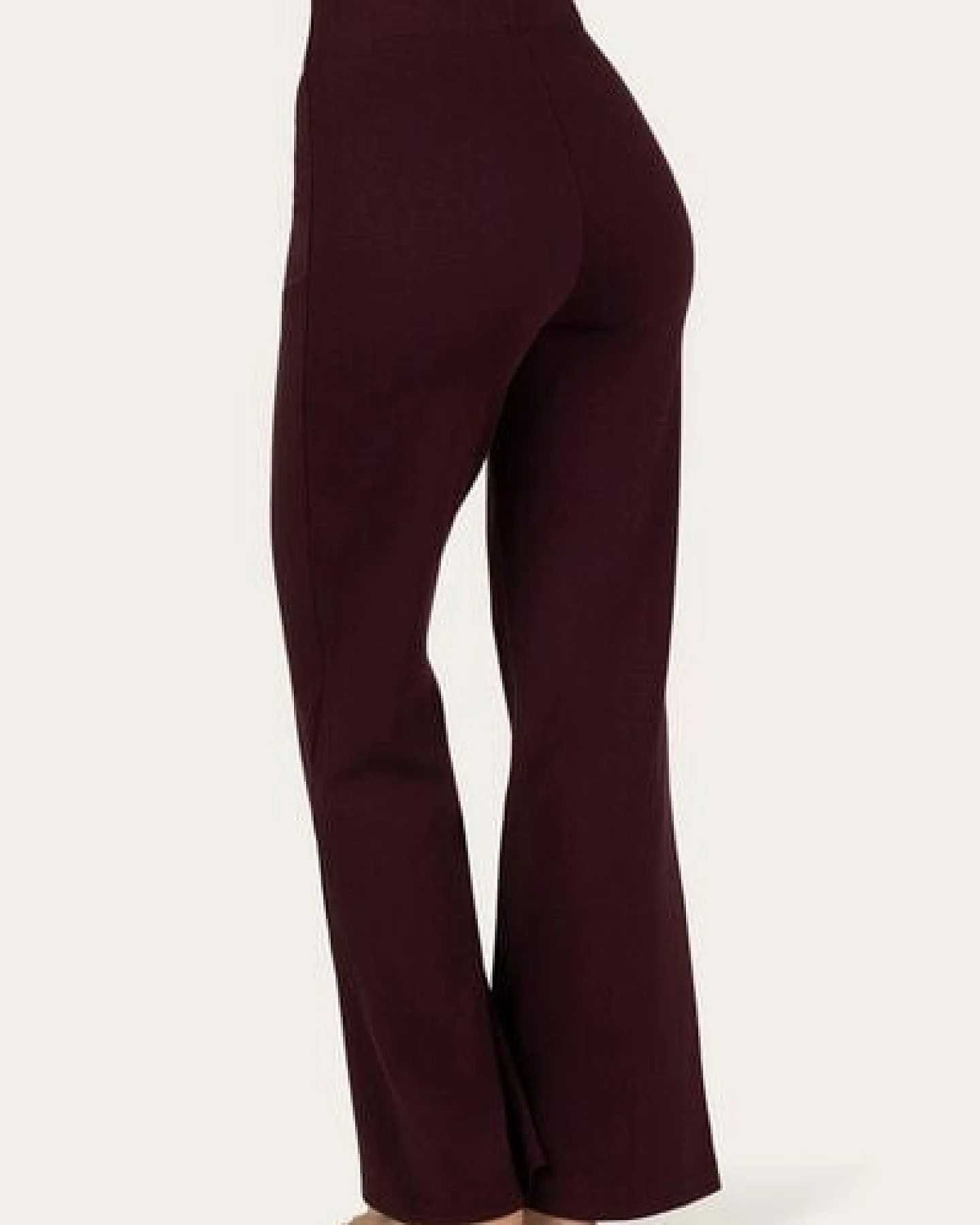 Urban Goddess Cayha Flared Yogahose – Ansicht 3