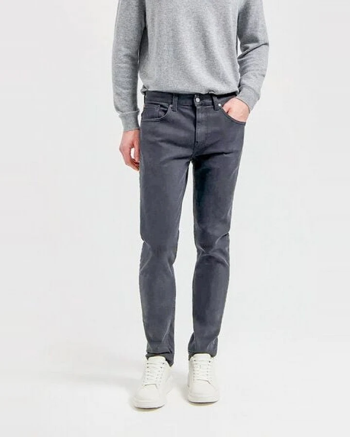 MUD Jeans Jeans RICK Mid Slim aus einem Baumwolle / Tencel Mix