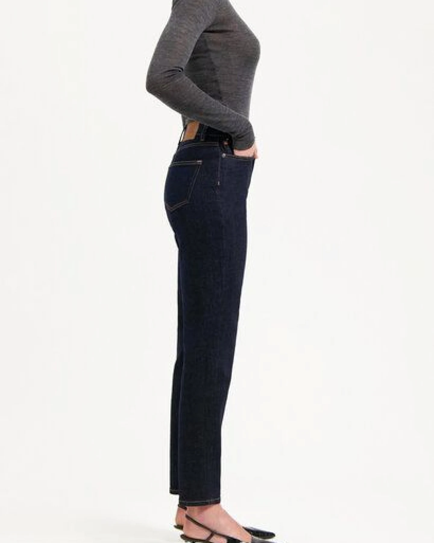 MUD Jeans MAMS Stretch High Tapered Jeans aus Baumwolle / Tencel – Ansicht 2