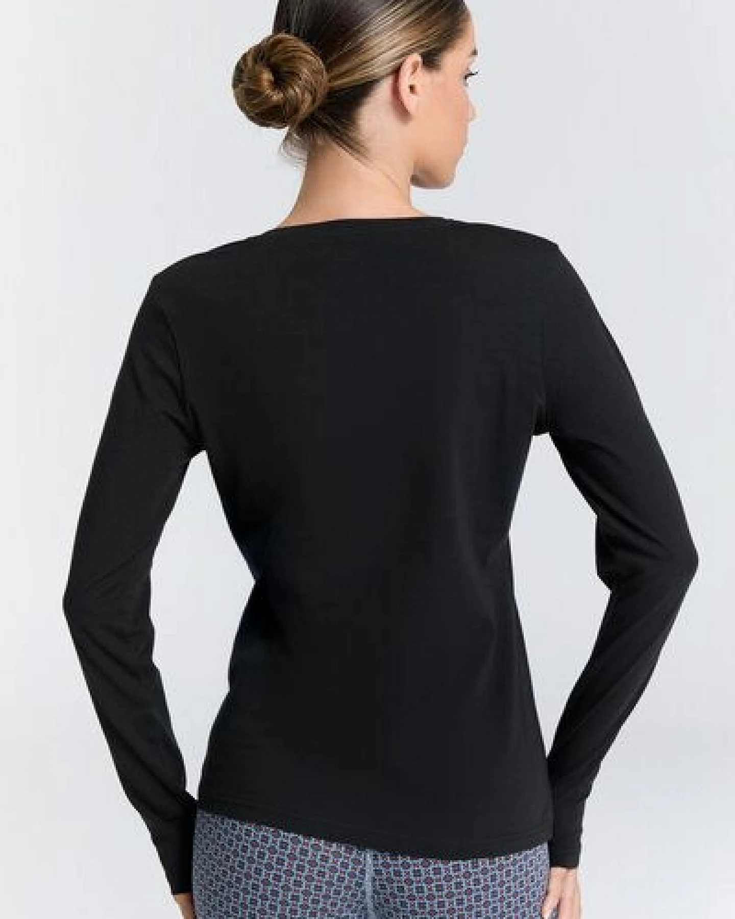 Leela Cotton Damen V-Neck Langarmshirt – Ansicht 2