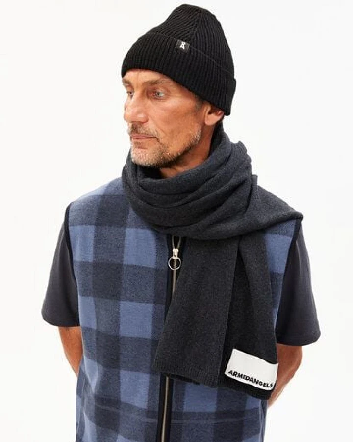 ARMEDANGELS KATARINAA Unisex Schal aus recyceltem Kashmir Mix