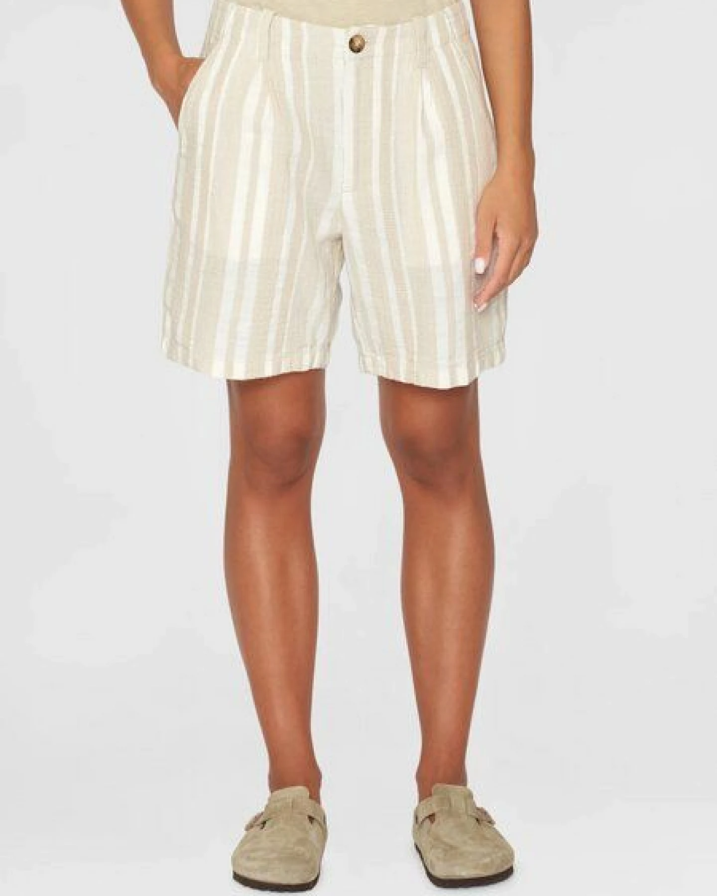 KnowledgeCotton Apparel Posey Woven Shorts - beige stripe – Ansicht 4