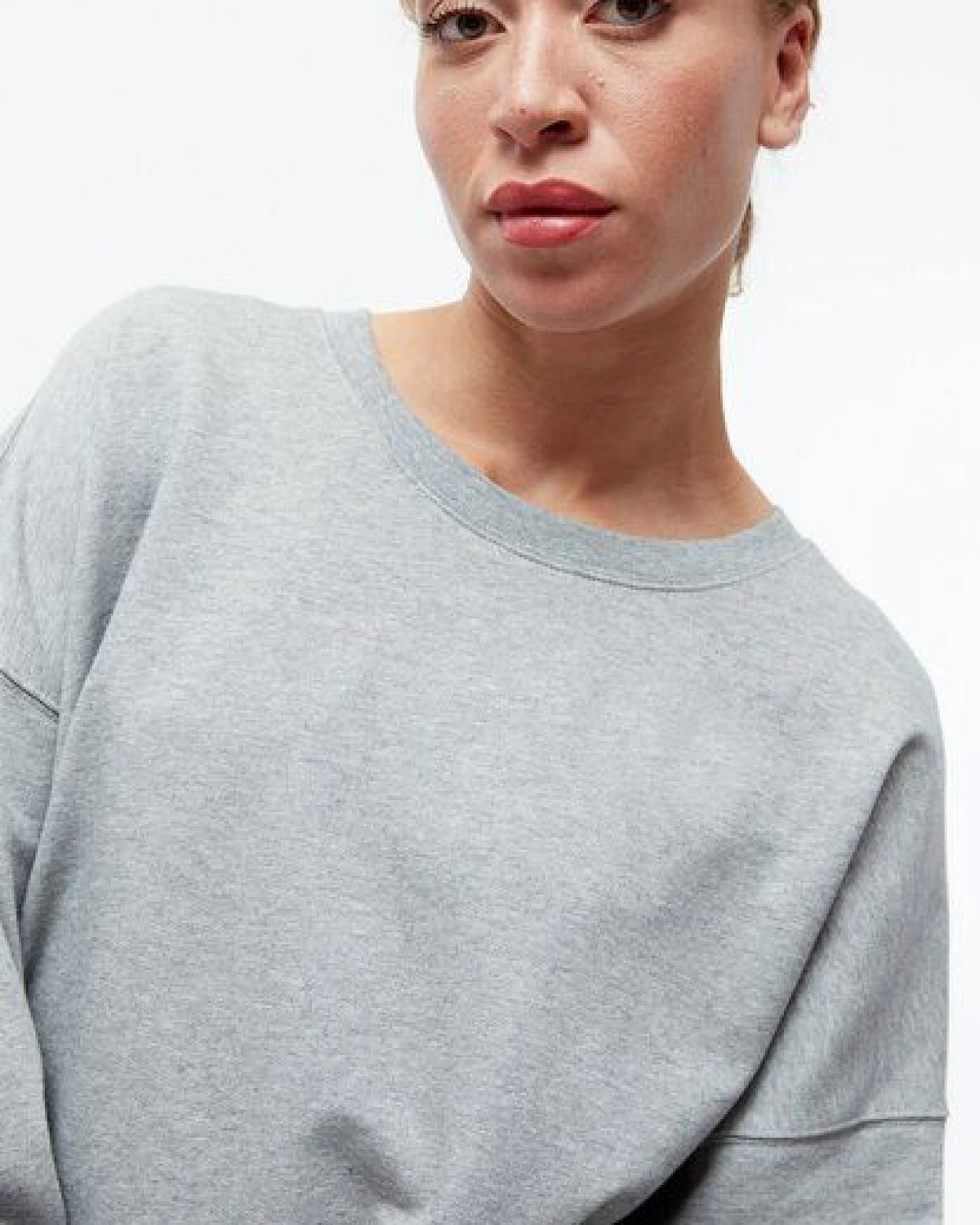 Givn Berlin Sweater GBARIANA oversize aus Bio-Baumwolle – Ansicht 3