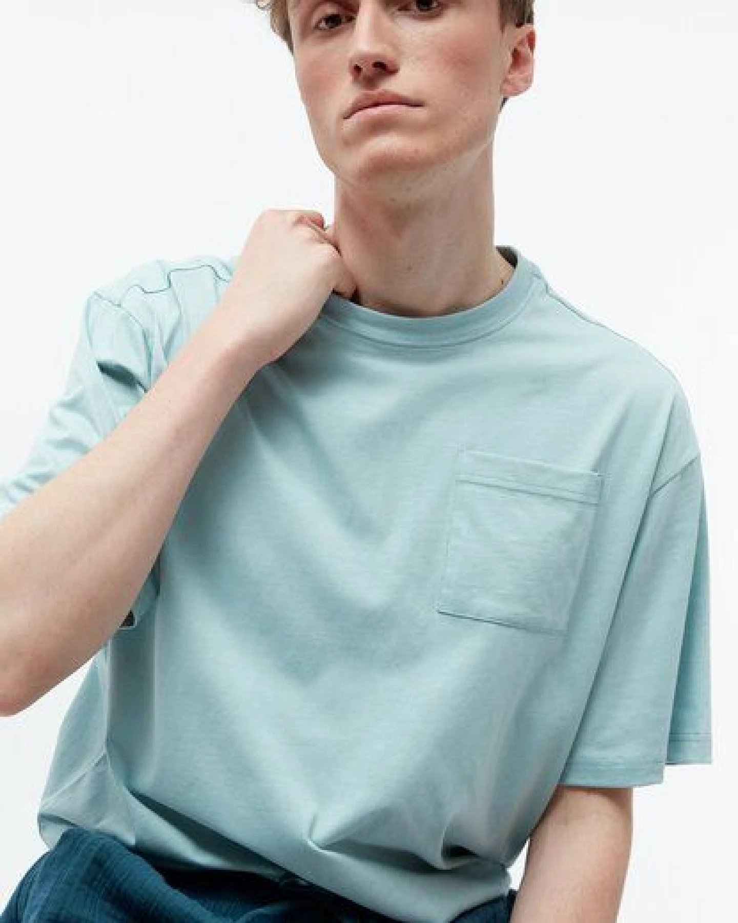 Givn Berlin T-Shirt GBEVAN oversize aus Bio-Baumwolle – Ansicht 4