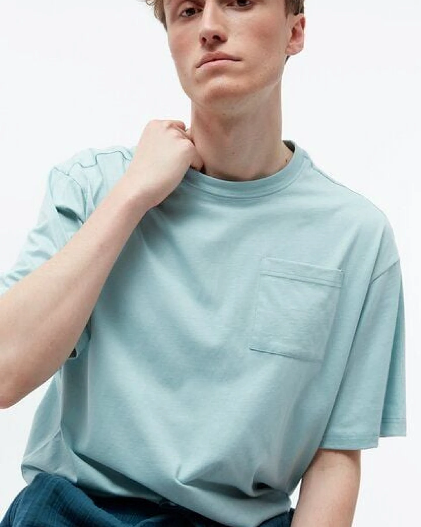 Givn Berlin T-Shirt GBEVAN oversize aus Bio-Baumwolle – Ansicht 4