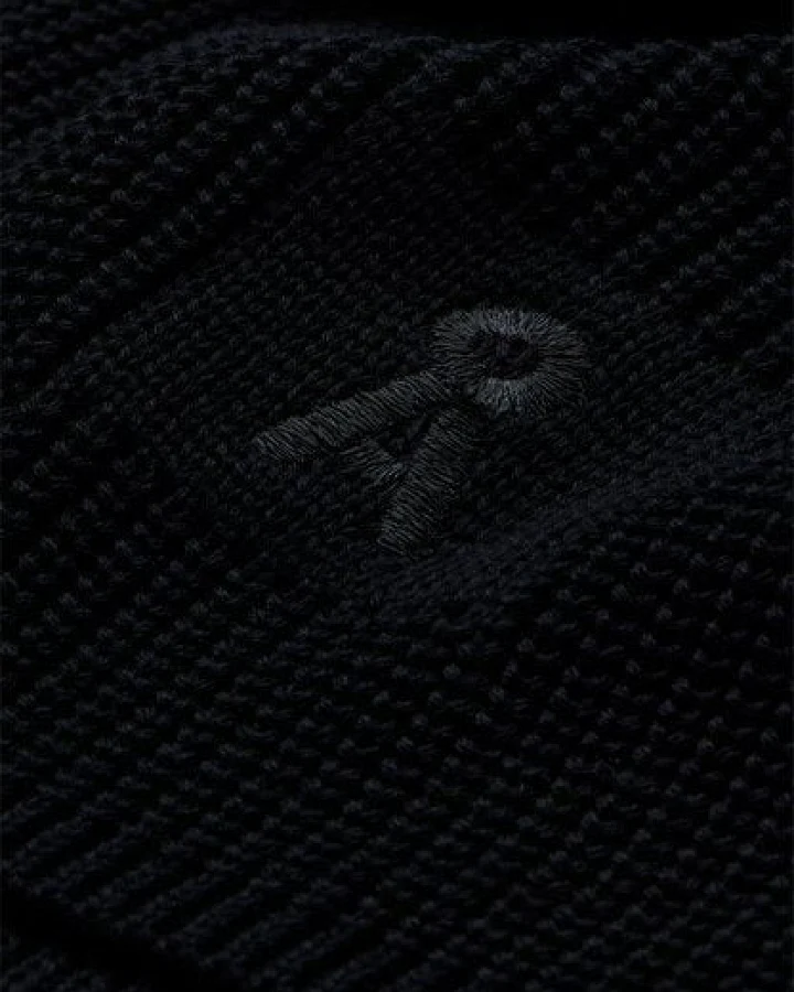 Schwarz