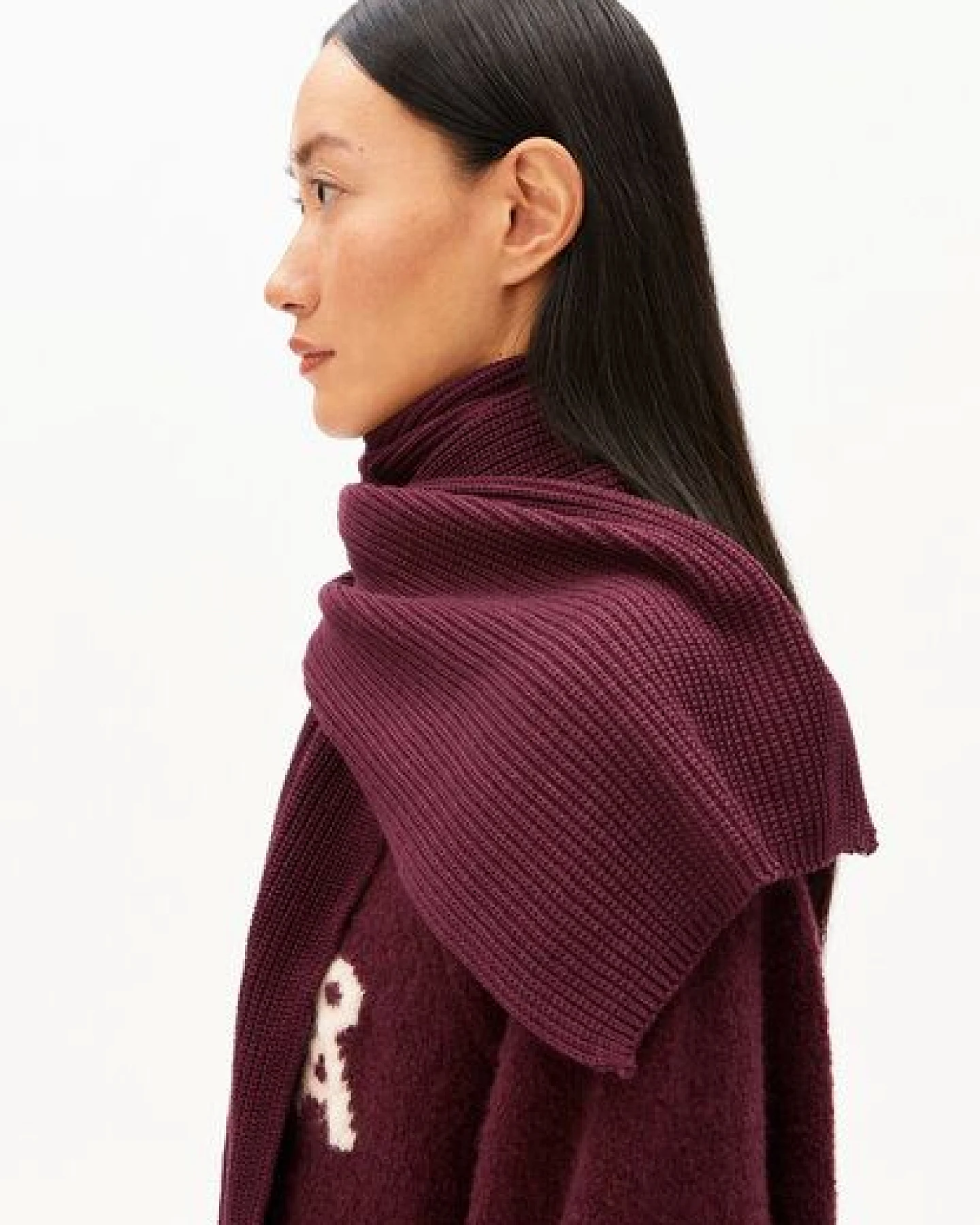 ARMEDANGELS ICONIC Å CLAASAS COTTON Unisex Schal aus Bio-Baumwolle – Ansicht 3