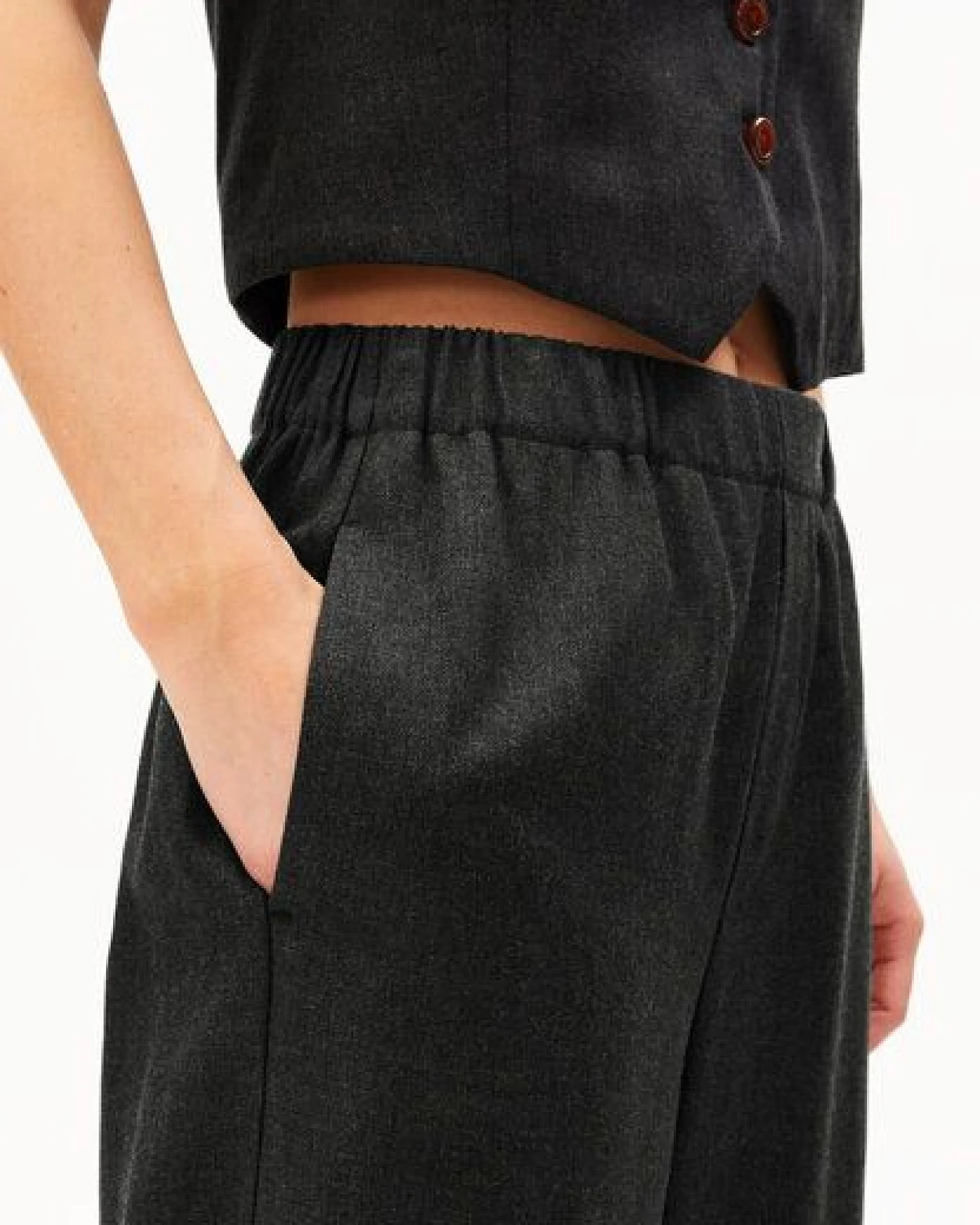 ARMEDANGELS JONVAALIE PREMIUM Damen Webhose aus TENCEL Lyocell – Ansicht 3